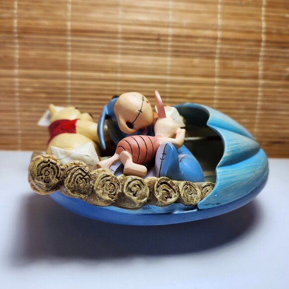 Bradford Exchange Winnie the Pooh Collectible 3D Plate A Grand Day for Sailing - Picture 9 of 11